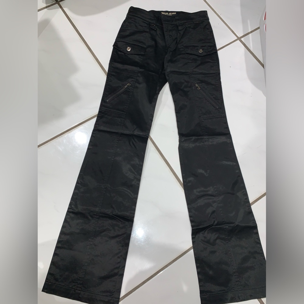 Guess women’s pants